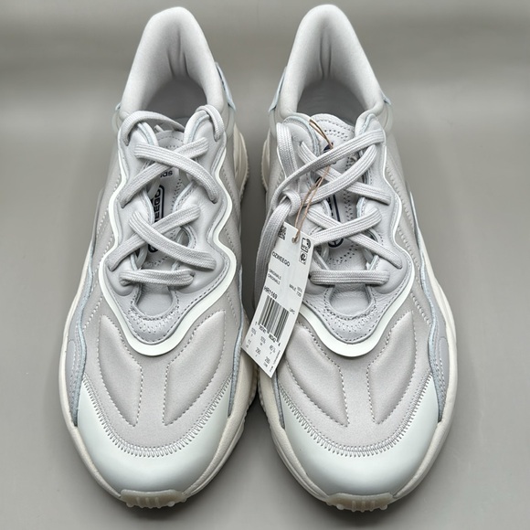 NWT! Adidas Ozweego Sneakers Men’s 11 Light Gray - Picture 5 of 12